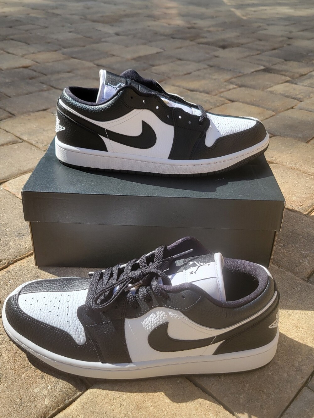 Womens Jordan 1 Low SE 'Homage Split White/Black (2022)